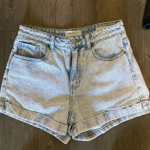 Pacsun mom shorts size 27